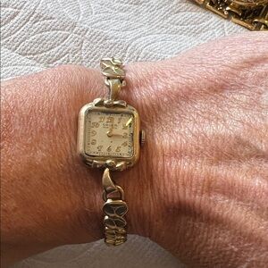 10k Gold Filled Gruen ladies watch Works